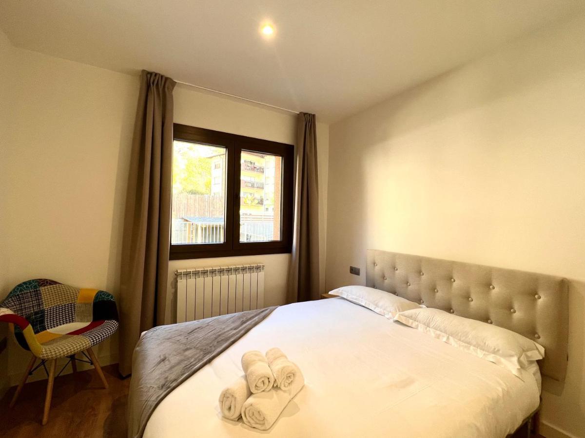 Espot Cowork & Apartments - L'Amfitriona Esterno foto