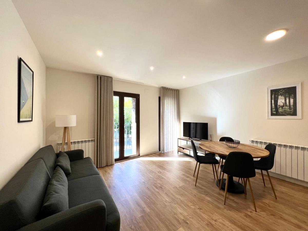 Espot Cowork & Apartments - L'Amfitriona Esterno foto